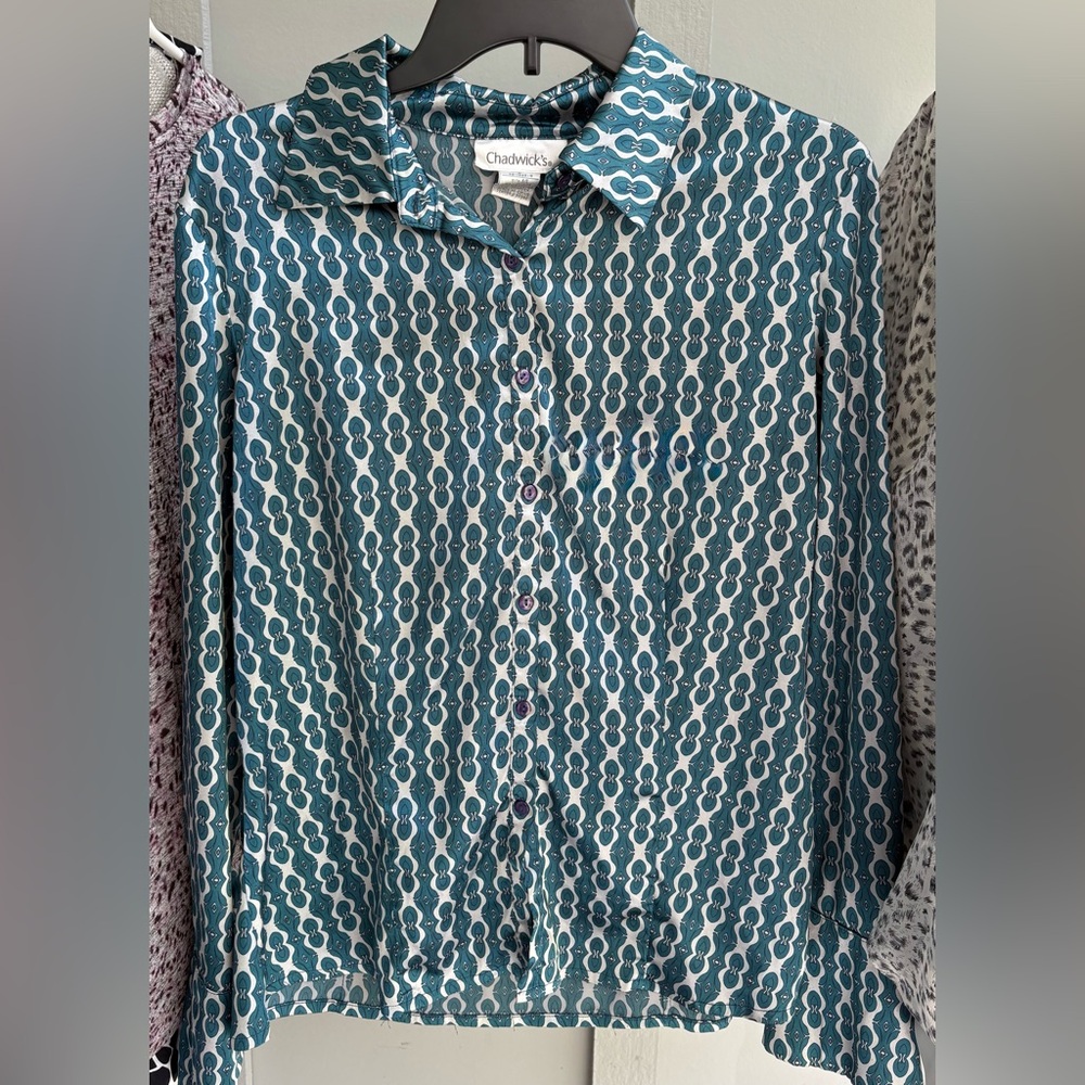 Chadwicks Teal and White Patterned Button Down Shirt